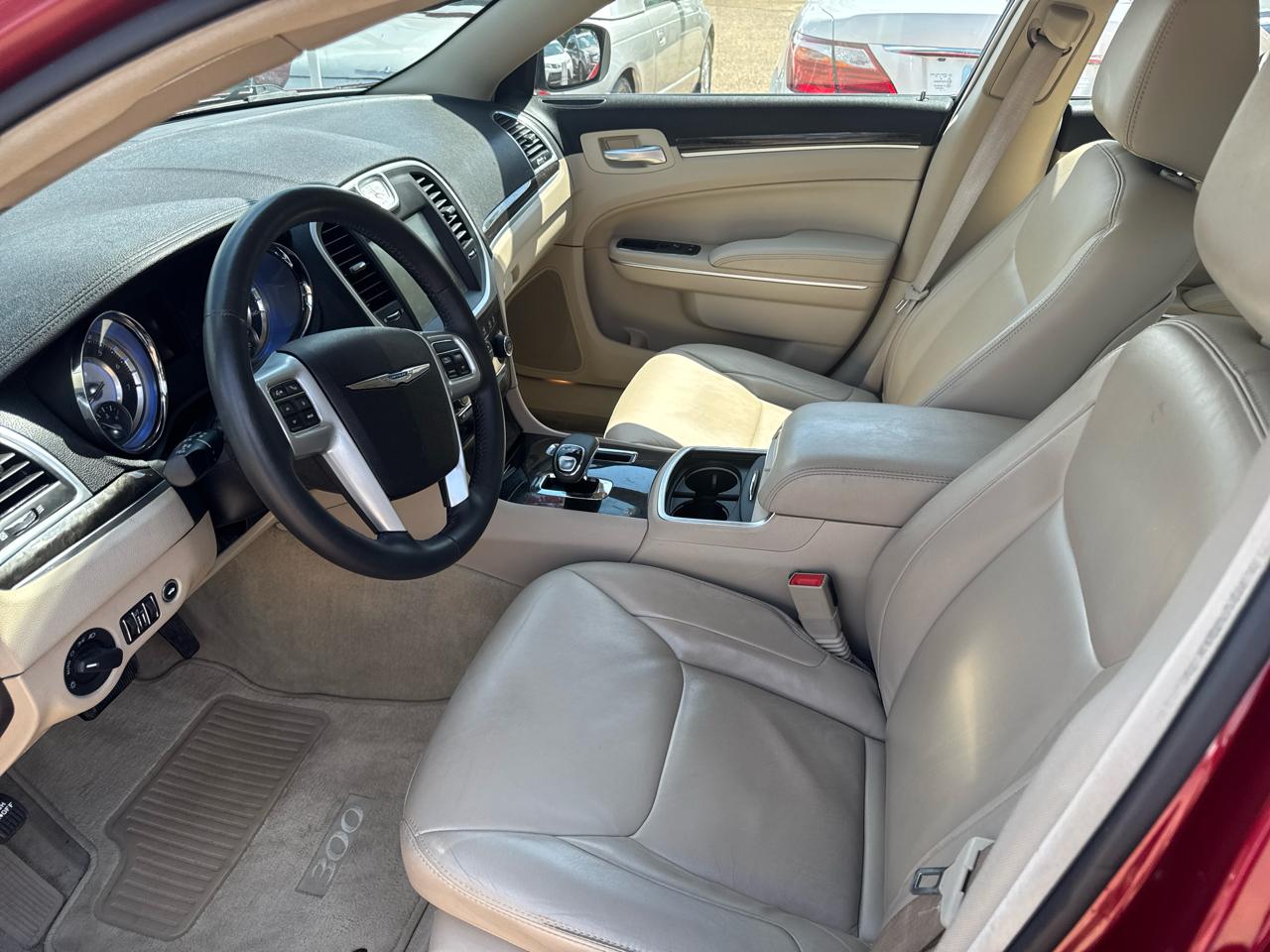 Chrysler 300 RWD 2013