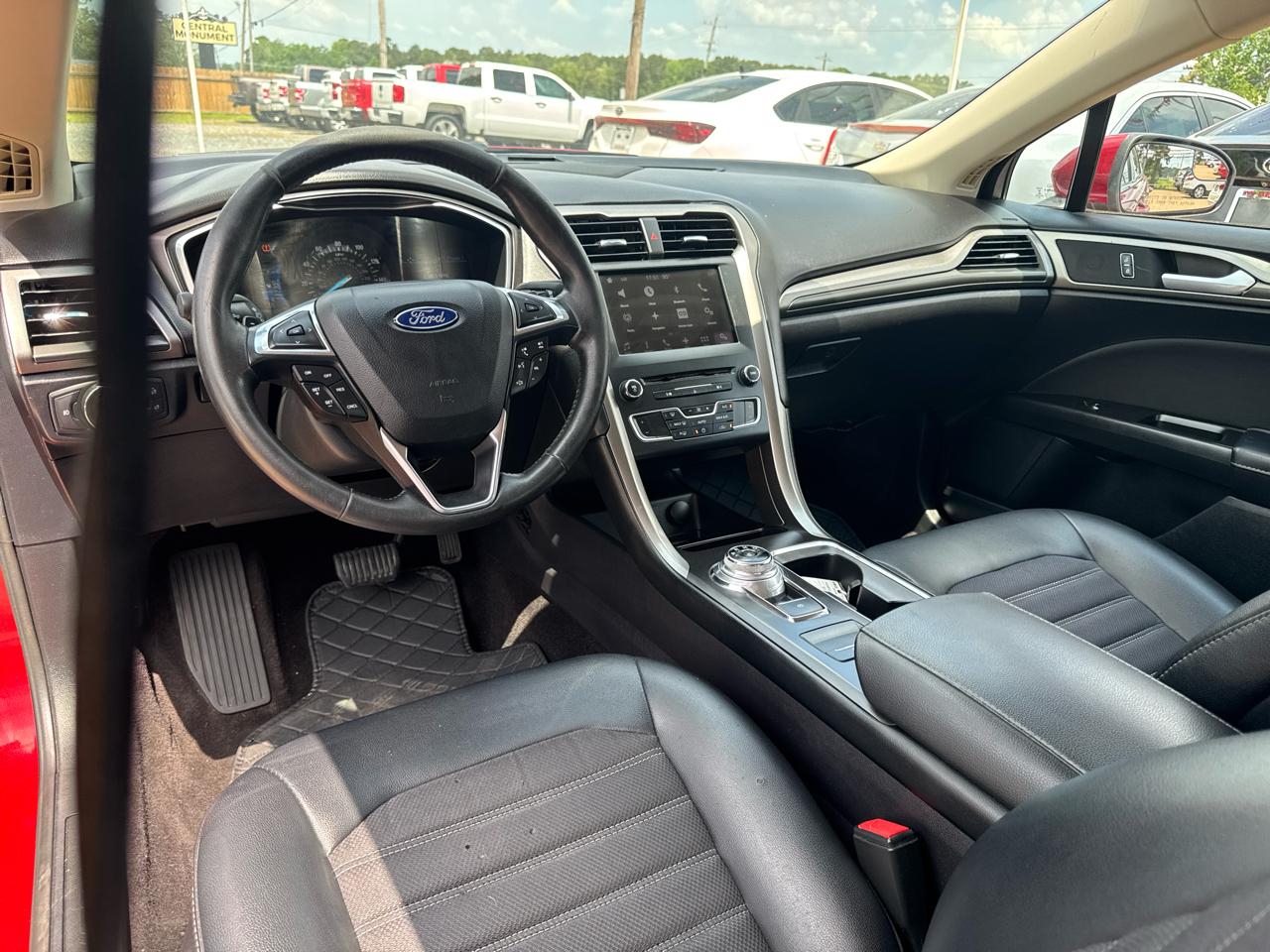 Ford Fusion SE 2017