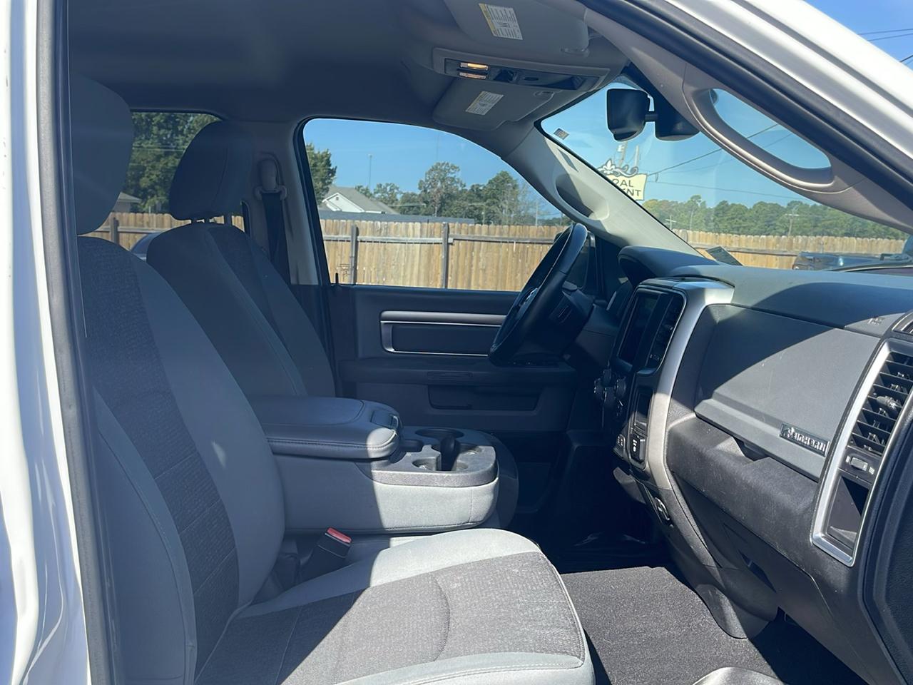RAM 1500 Classic Tradesman Crew Cab LWB 2WD 2019