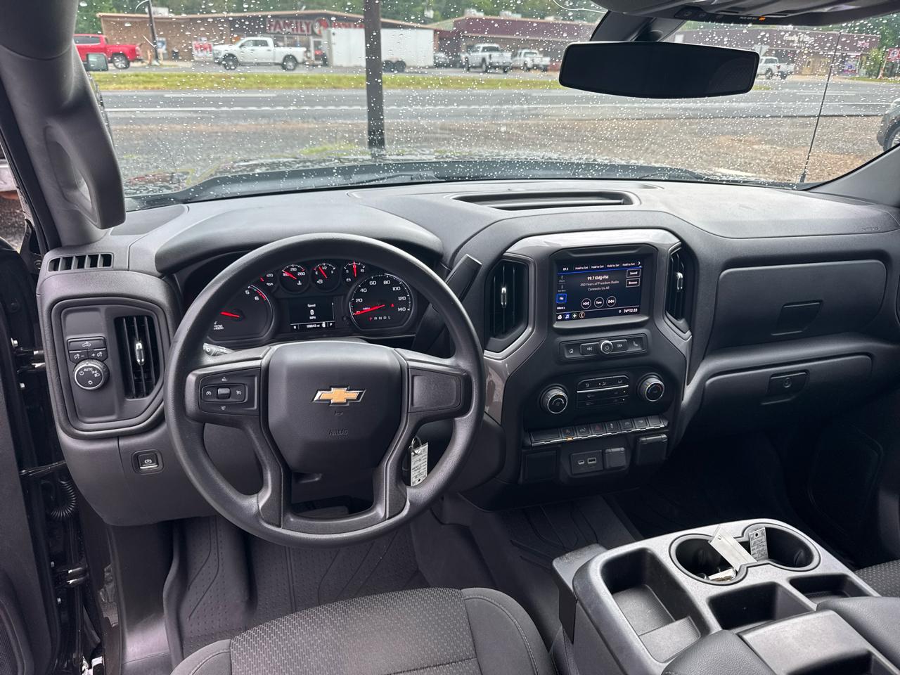 Chevrolet Silverado 1500 Custom Crew Cab Short Box 2WD 2021