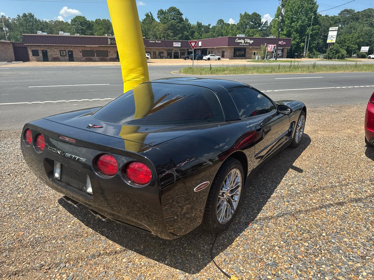 Chevrolet Corvette Coupe 2004