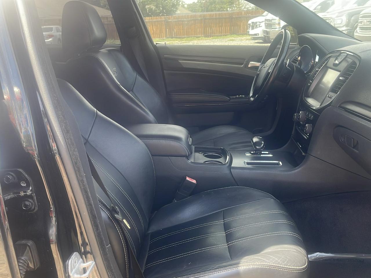 Chrysler 300 S V6 RWD 2013