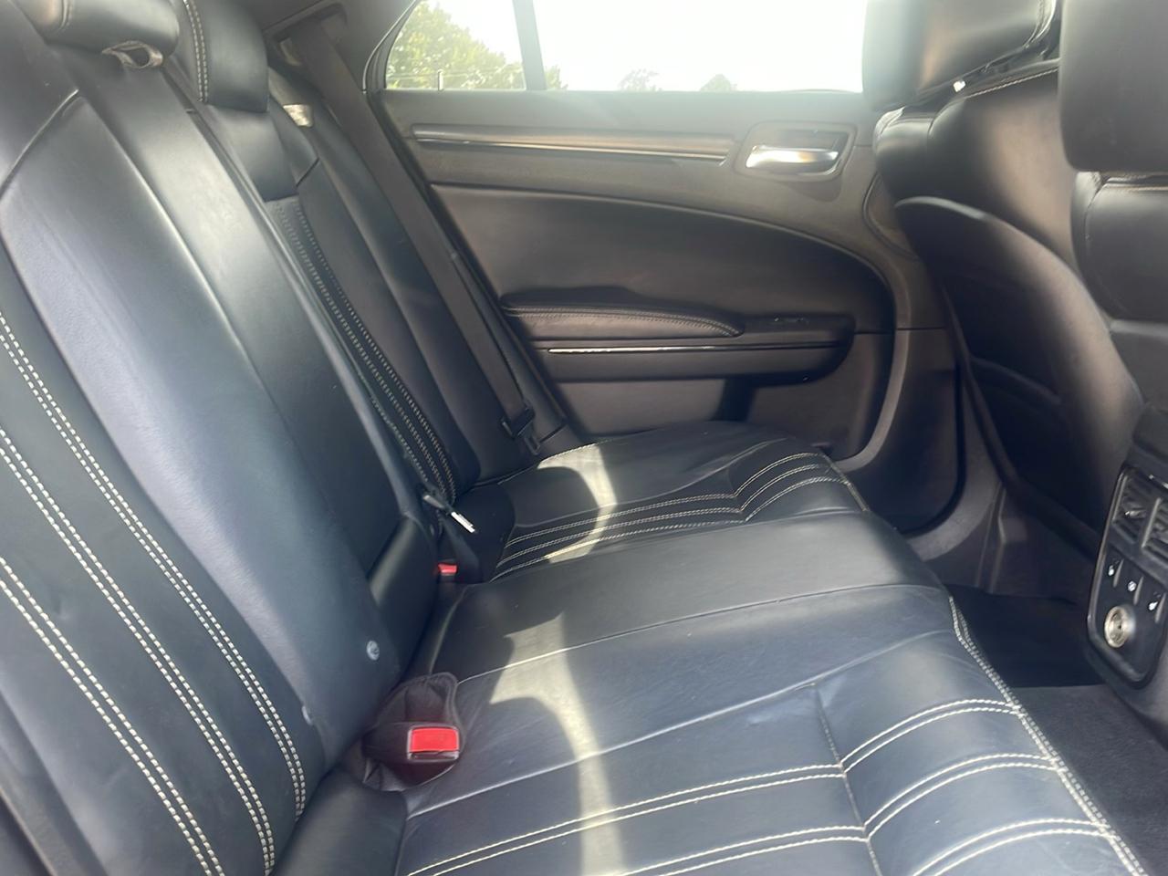 Chrysler 300 S V6 RWD 2013