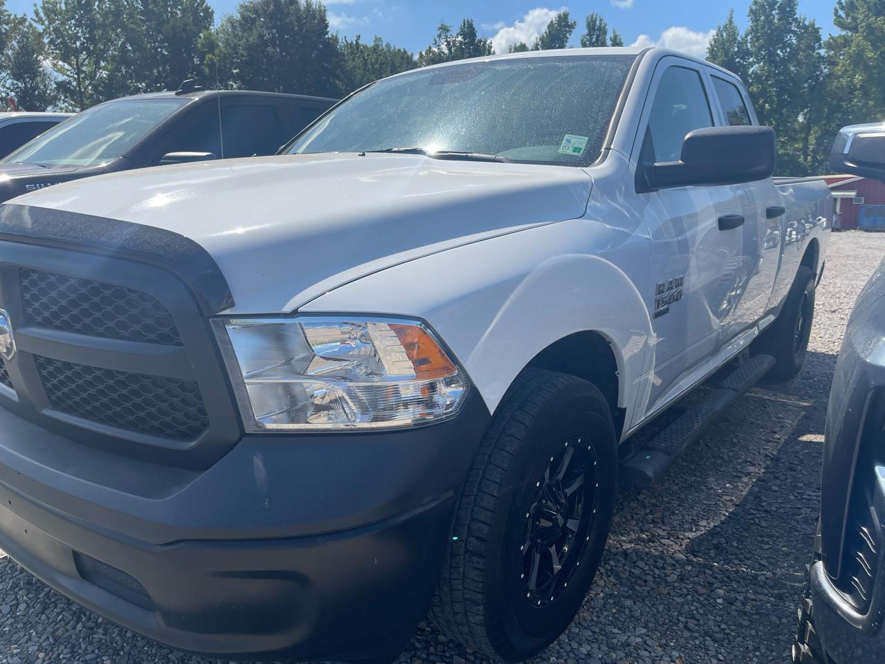 RAM 1500 Classic Tradesman Quad Cab 2WD 2022