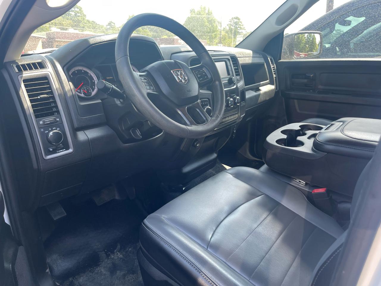 RAM 1500 Classic Tradesman Quad Cab 2WD 2022