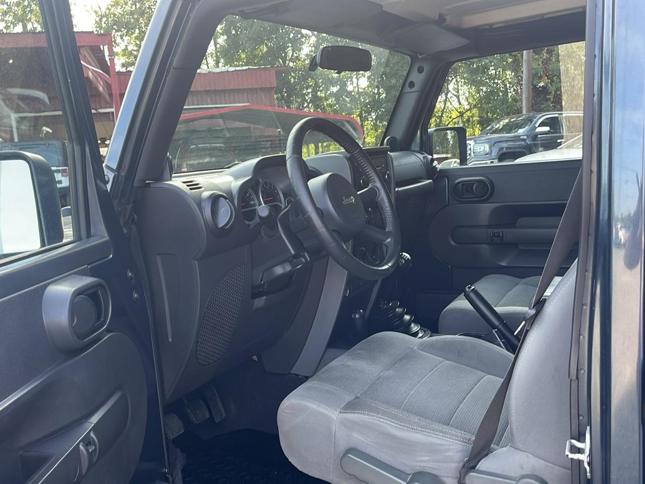 Jeep Wrangler Unlimited Sahara 4WD 2007