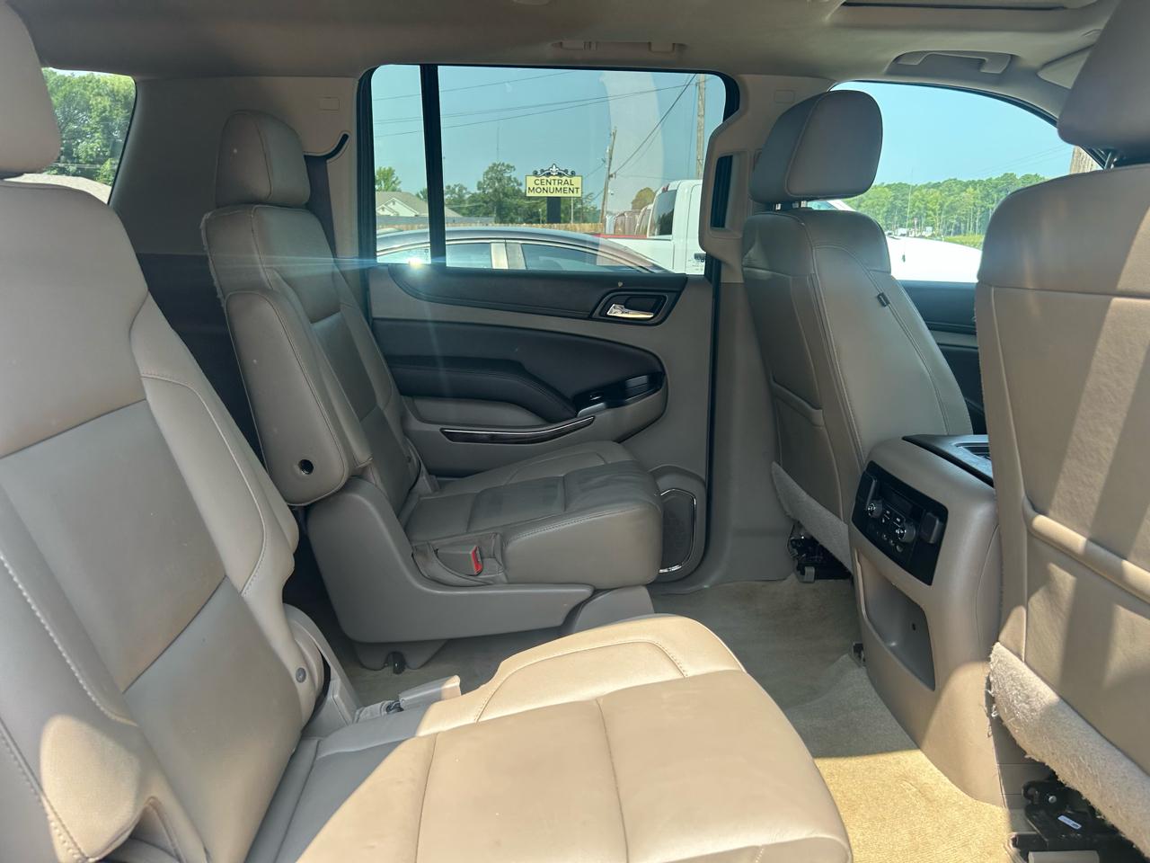 Chevrolet Suburban LT 2WD 2017