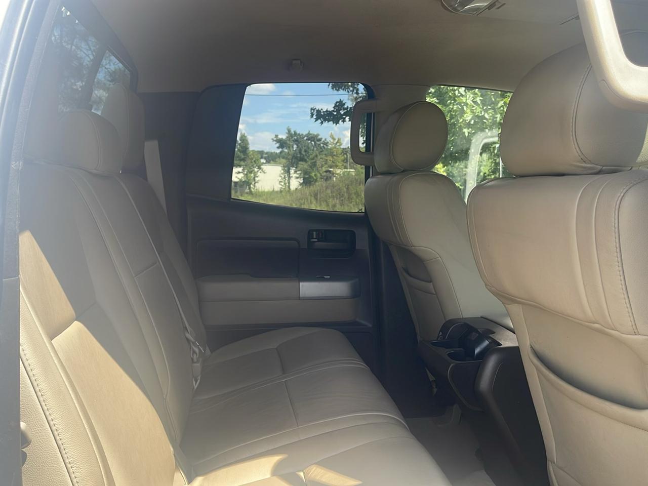 Toyota Tundra SR5 Double Cab 6AT 2WD 2007