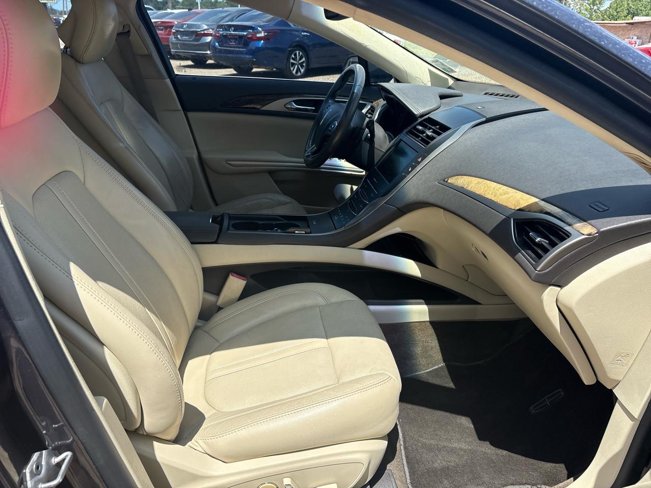 Lincoln MKZ FWD 2014
