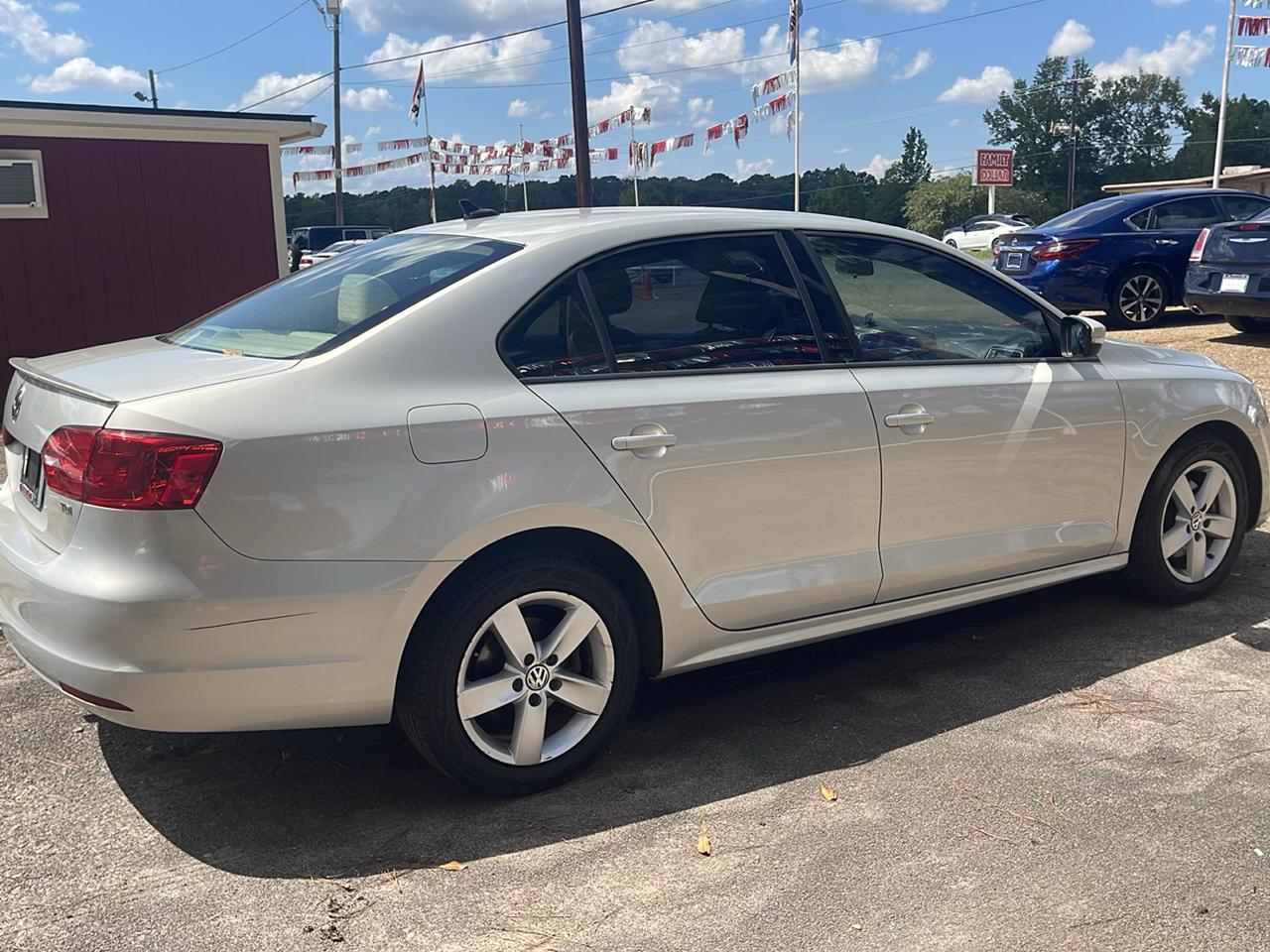 Volkswagen Jetta TDi 2011
