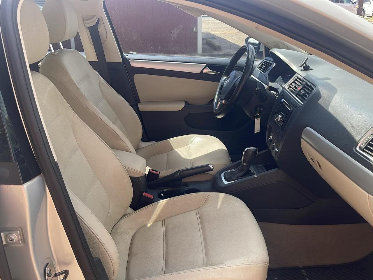 Volkswagen Jetta TDi 2011
