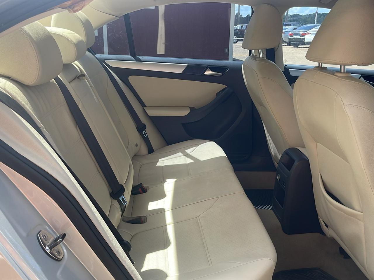 Volkswagen Jetta TDi 2011