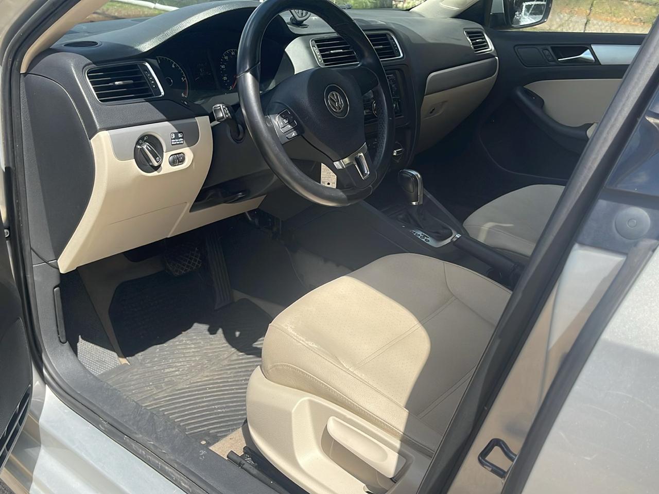 Volkswagen Jetta TDi 2011