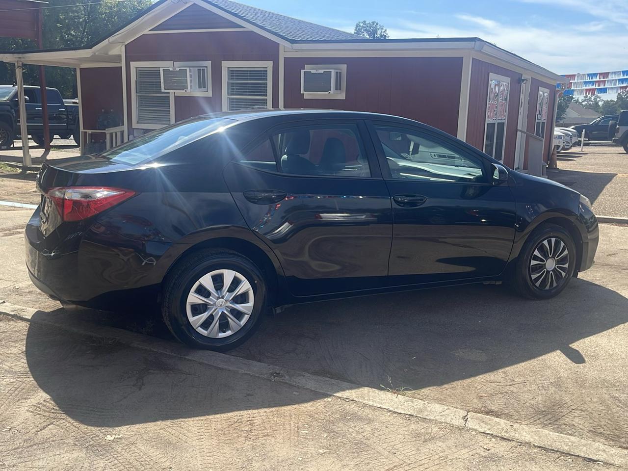 Toyota Corolla LE CVT 2014