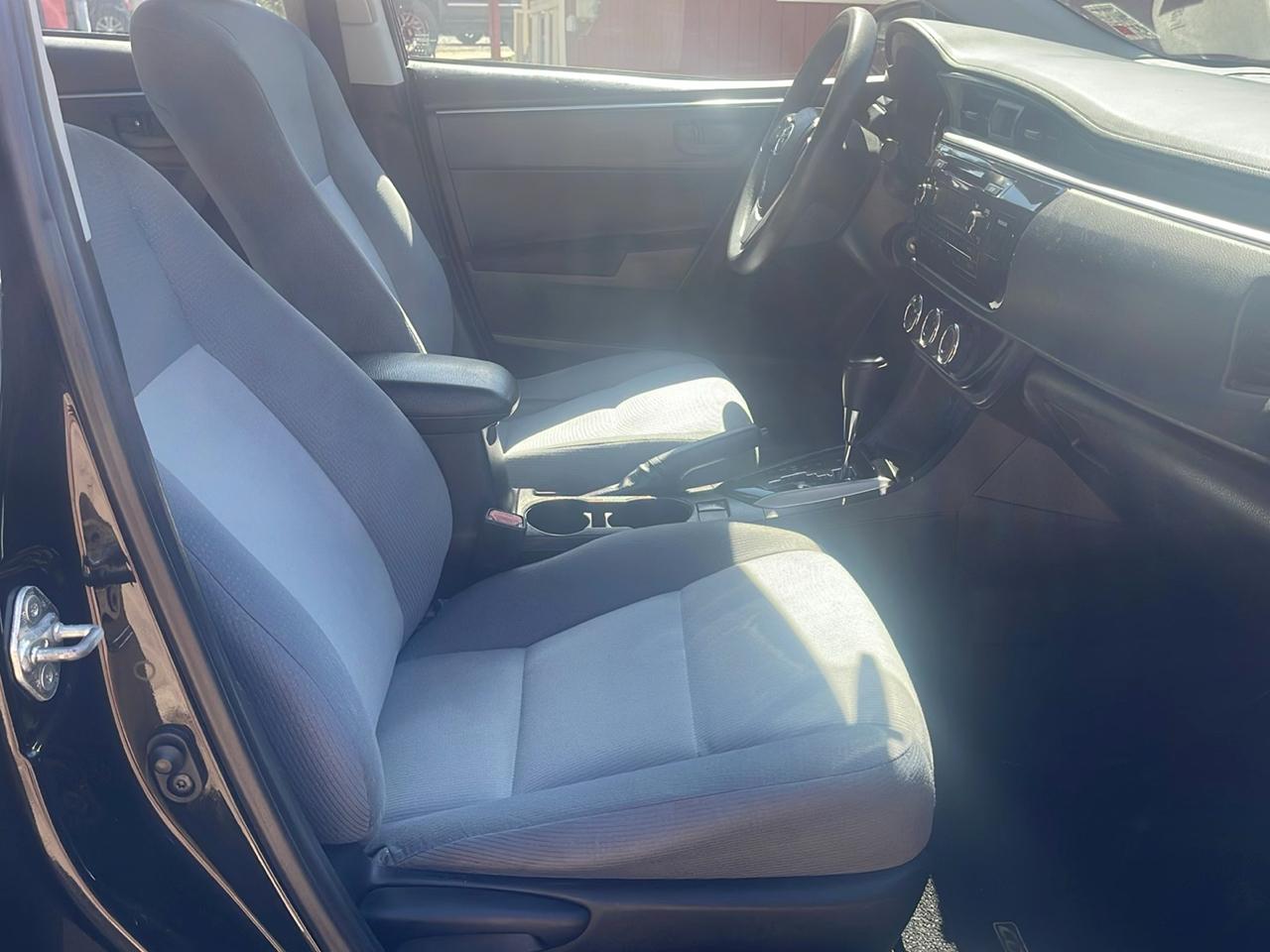 Toyota Corolla LE CVT 2014