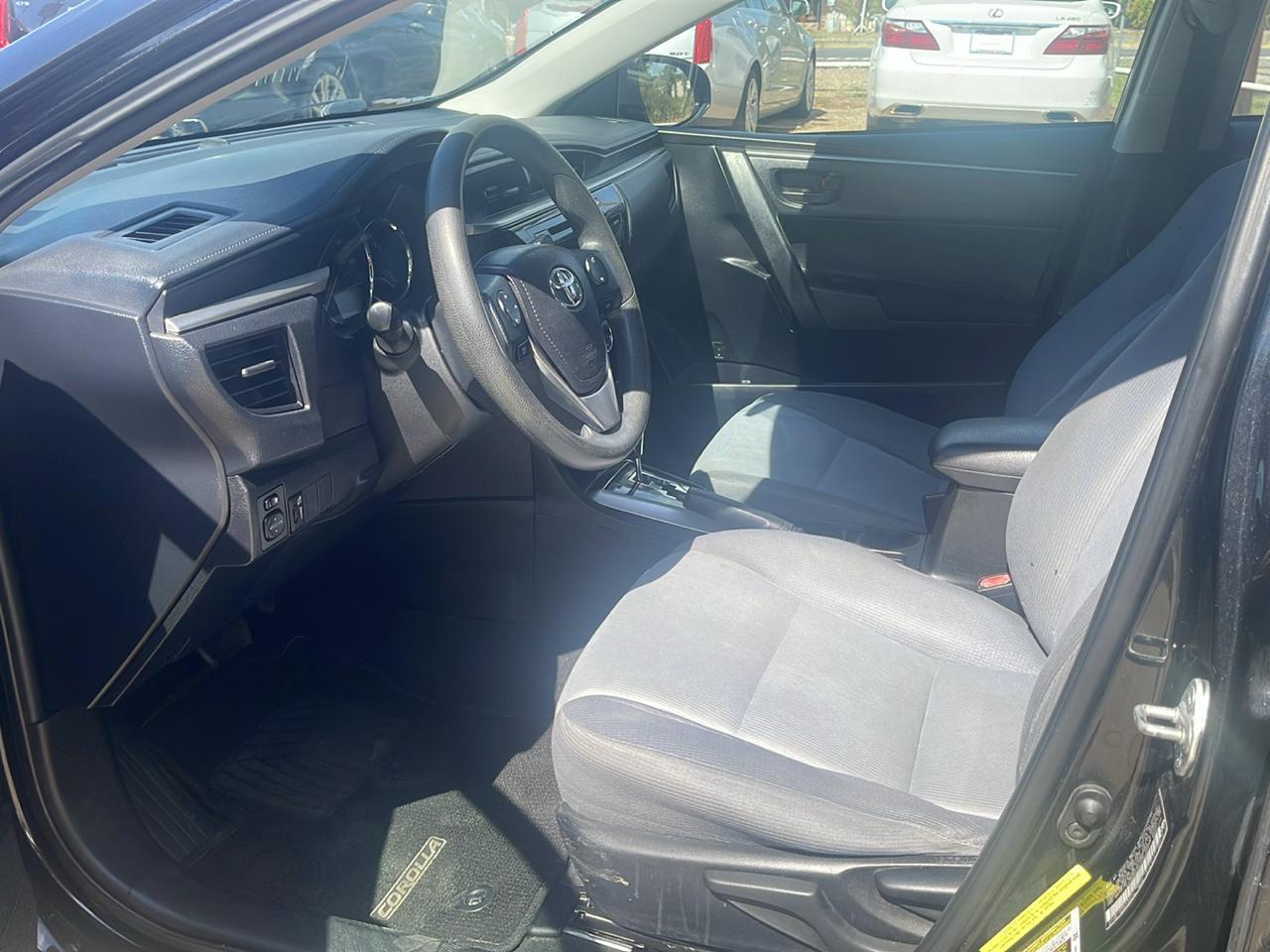 Toyota Corolla LE CVT 2014
