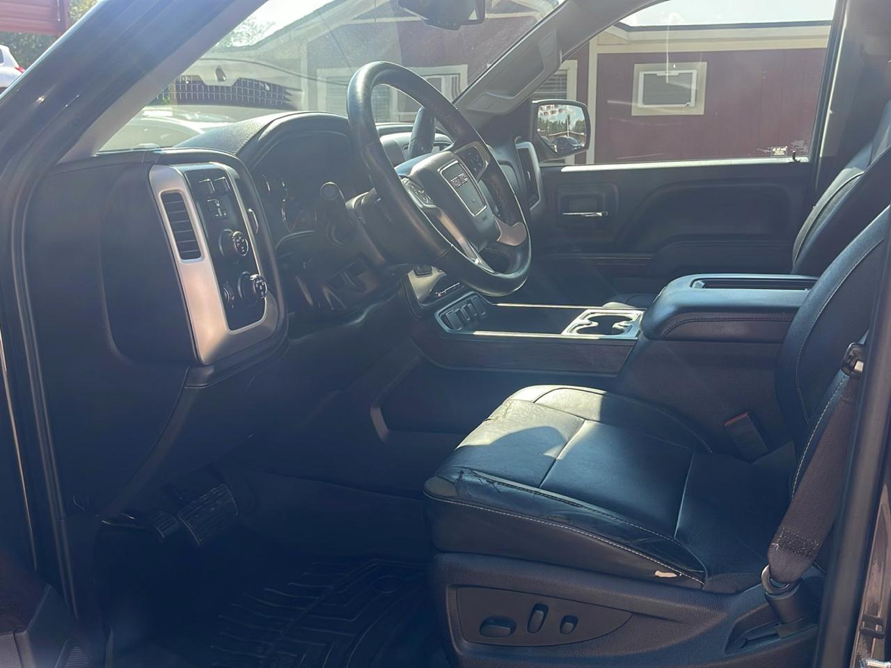 GMC Sierra 1500 SLT Crew Cab Short Box 4WD 2016