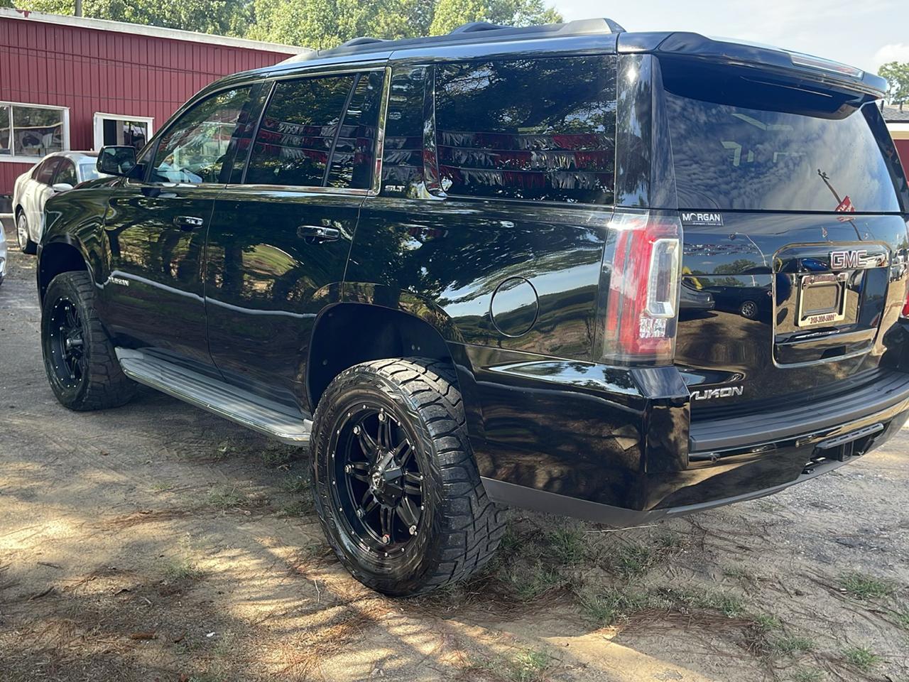 GMC Yukon SLT 4WD 2015