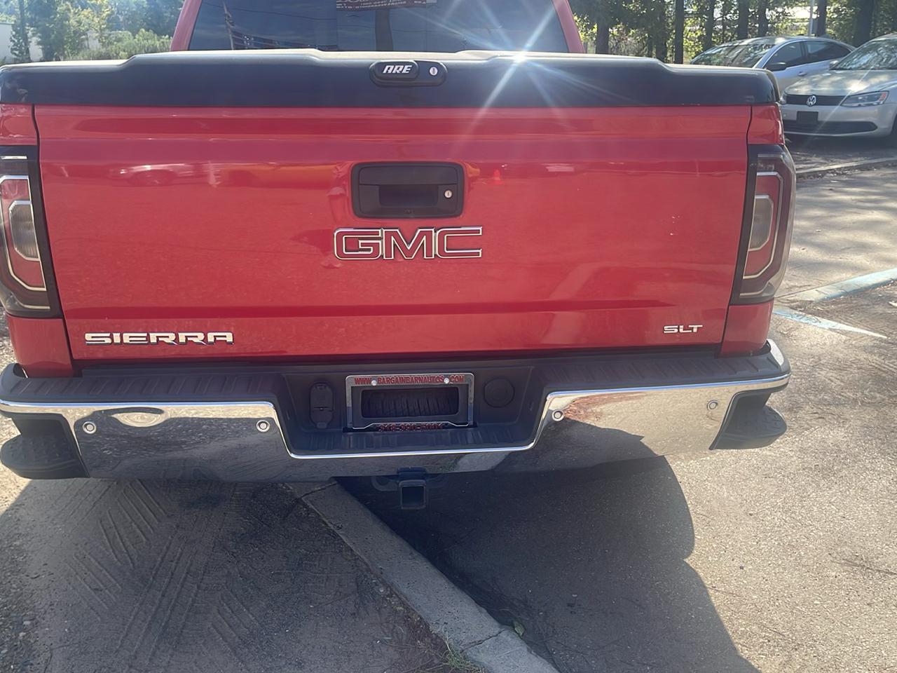 GMC Sierra 1500 4WD Crew Cab 143.5" SLT 2017