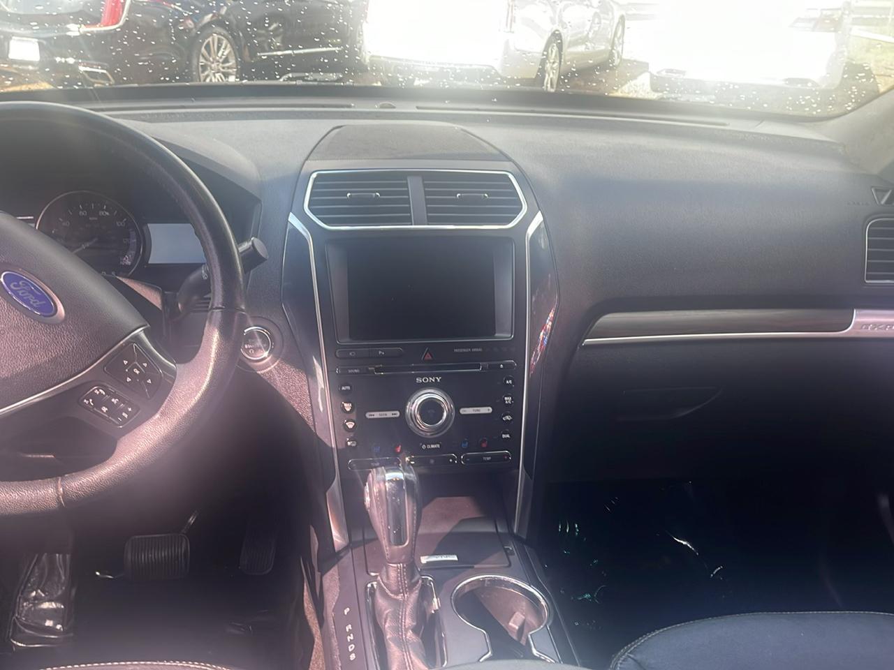 Ford Explorer Limited FWD 2018