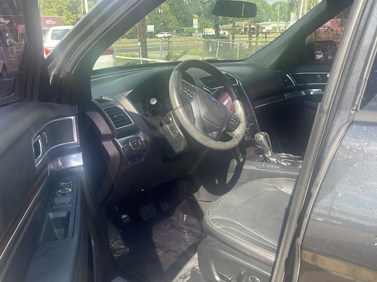 Ford Explorer Limited FWD 2018