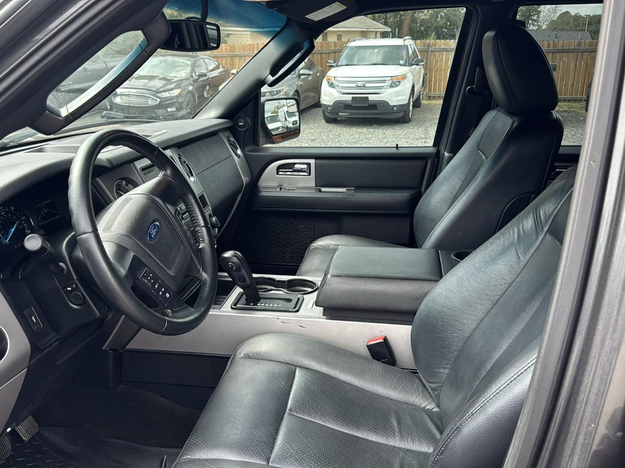 Ford Expedition EL XLT 2WD 2017