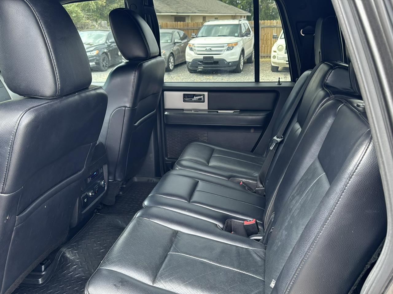 Ford Expedition EL XLT 2WD 2017