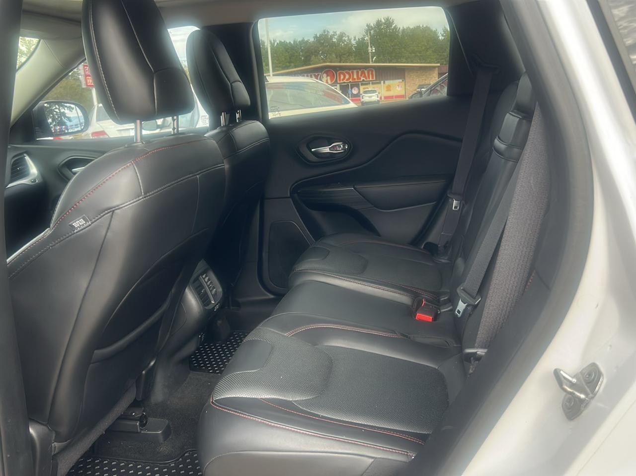 Jeep Cherokee Trailhawk 4WD 2016