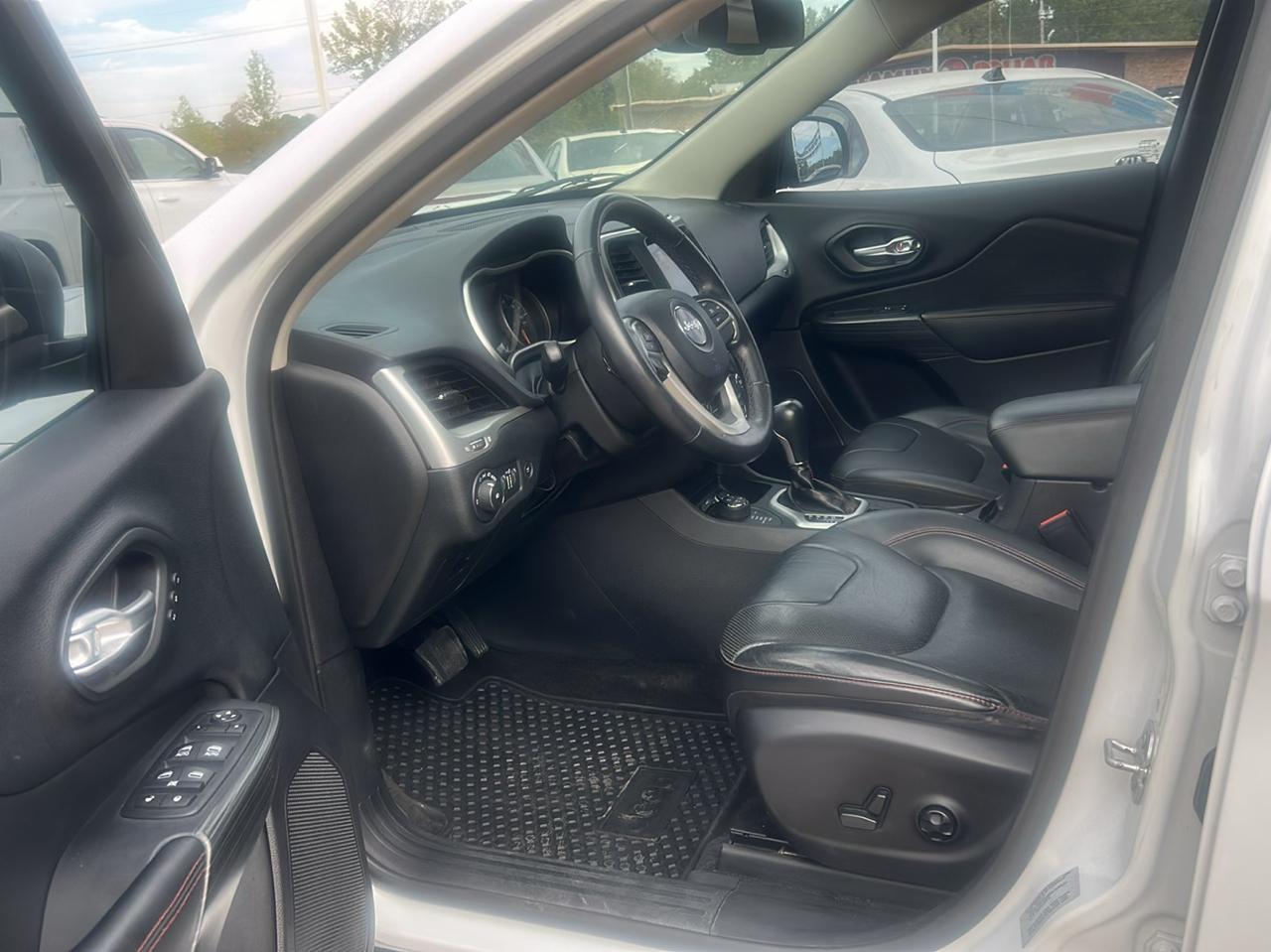 Jeep Cherokee Trailhawk 4WD 2016