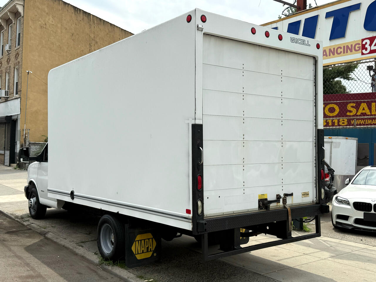 Chevrolet Express Commercial Cutaway 4500 Van 159" 2014 Chevrolet Express Commercial Cutaway 4500 Van 159" 2014
