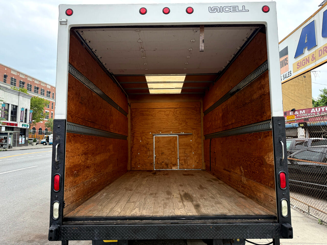 Chevrolet Express Commercial Cutaway 4500 Van 159" 2014 Chevrolet Express Commercial Cutaway 4500 Van 159" 2014