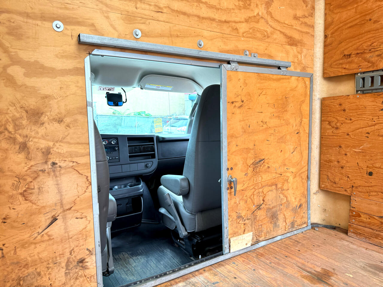 Chevrolet Express Commercial Cutaway 4500 Van 159" 2014 Chevrolet Express Commercial Cutaway 4500 Van 159" 2014
