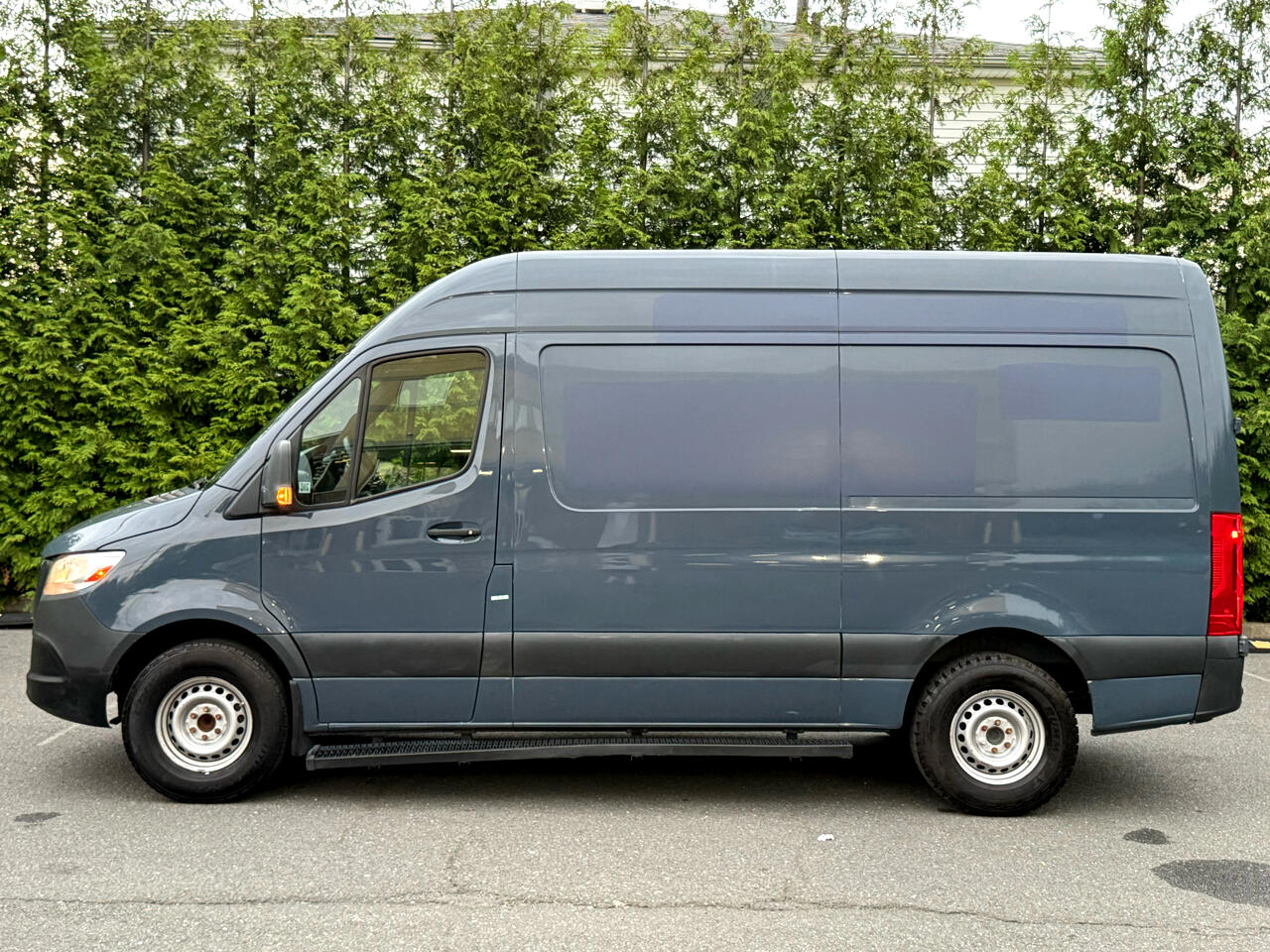 Mercedes-Benz Sprinter Van 2500 Standard Roof V6 144" RWD 2019 Mercedes-Benz Sprinter Van 2500 Standard Roof V6 144" RWD 2019