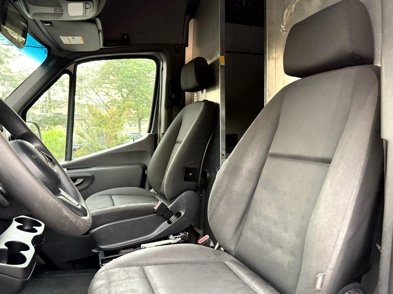 Mercedes-Benz Sprinter Van 2500 Standard Roof V6 144" RWD 2019 Mercedes-Benz Sprinter Van 2500 Standard Roof V6 144" RWD 2019