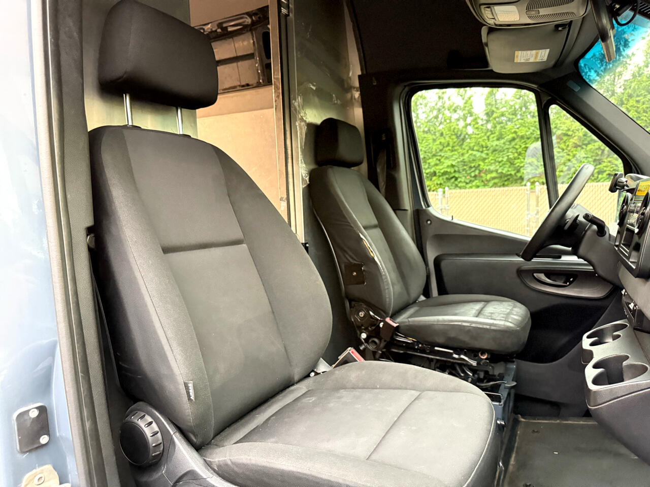 Mercedes-Benz Sprinter Van 2500 Standard Roof V6 144" RWD 2019 Mercedes-Benz Sprinter Van 2500 Standard Roof V6 144" RWD 2019