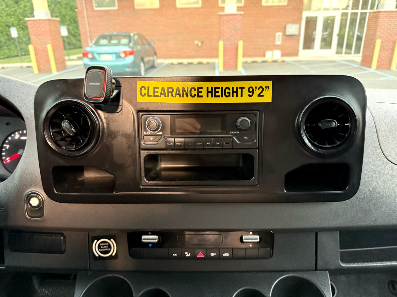 Mercedes-Benz Sprinter Van 2500 Standard Roof V6 144" RWD 2019 Mercedes-Benz Sprinter Van 2500 Standard Roof V6 144" RWD 2019