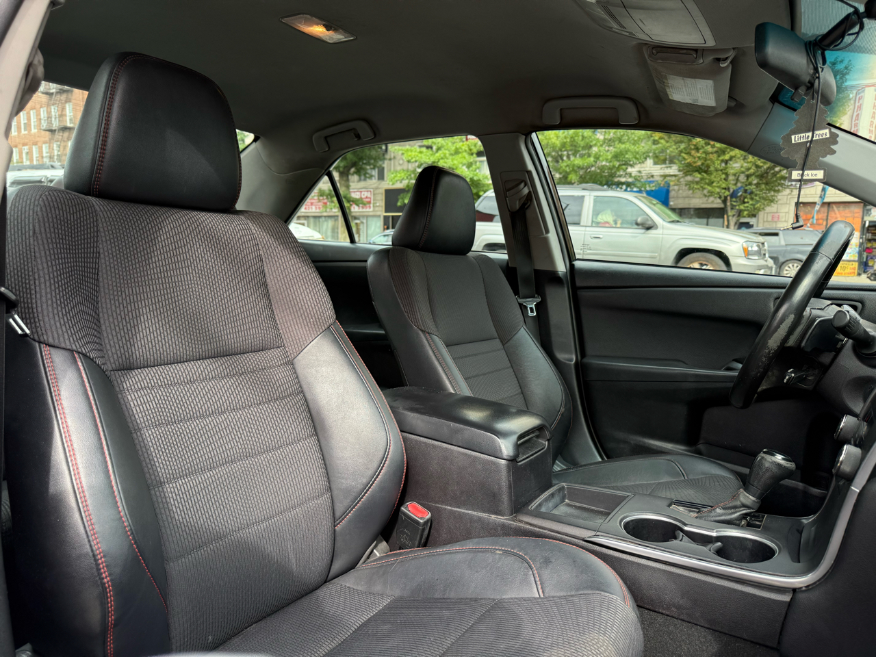 Toyota Camry 4dr Sdn I4 Auto SE w/Special Edition Pkg (Natl) 2016 Toyota Camry 4dr Sdn I4 Auto SE w/Special Edition Pkg (Natl) 2016