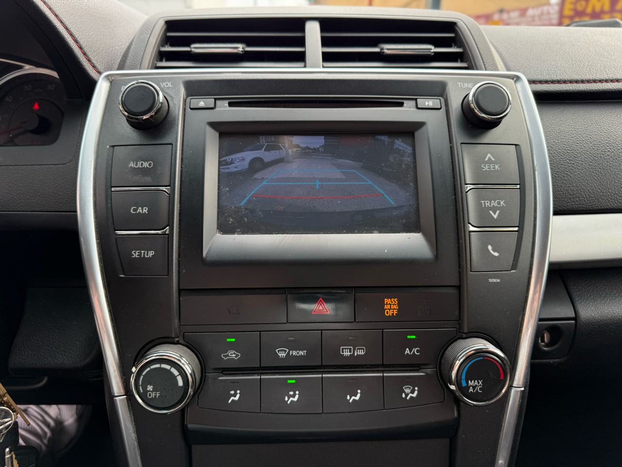 Toyota Camry 4dr Sdn I4 Auto SE w/Special Edition Pkg (Natl) 2016 Toyota Camry 4dr Sdn I4 Auto SE w/Special Edition Pkg (Natl) 2016