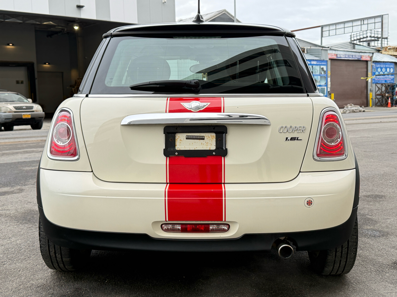 MINI Cooper Hardtop 2dr Cpe 2012