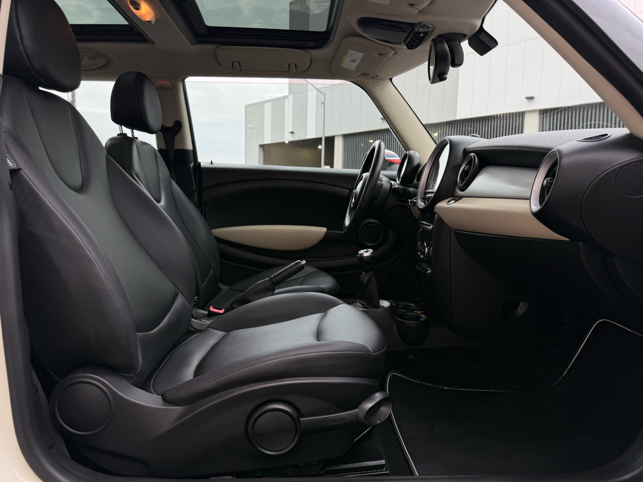 MINI Cooper Hardtop 2dr Cpe 2012