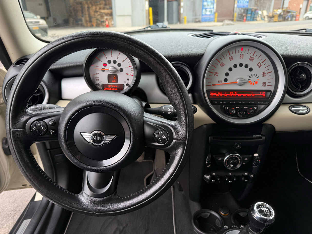 MINI Cooper Hardtop 2dr Cpe 2012