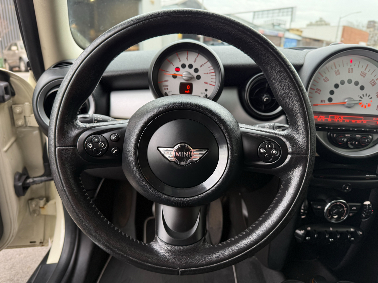 MINI Cooper Hardtop 2dr Cpe 2012