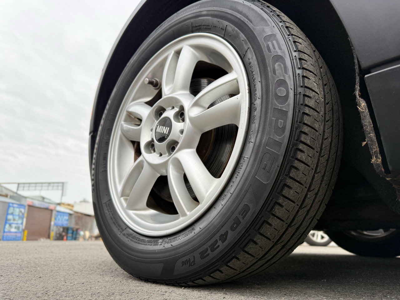 MINI Cooper Hardtop 2dr Cpe 2012