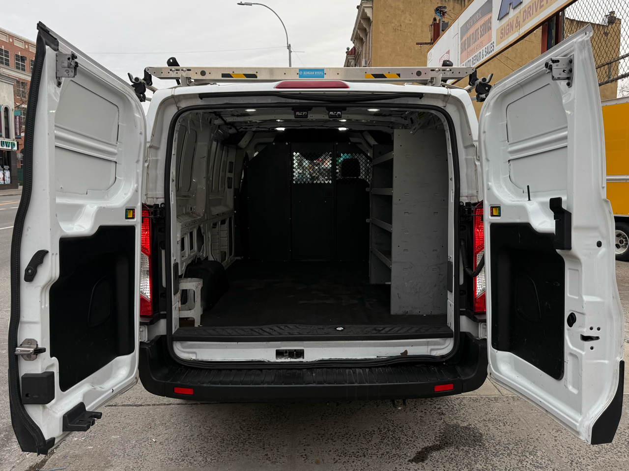 Ford T250 Low Rf  2020