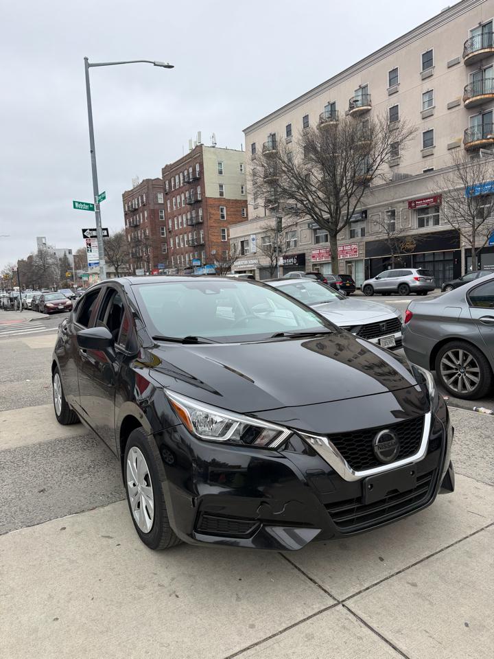 Nissan Versa S CVT 2021