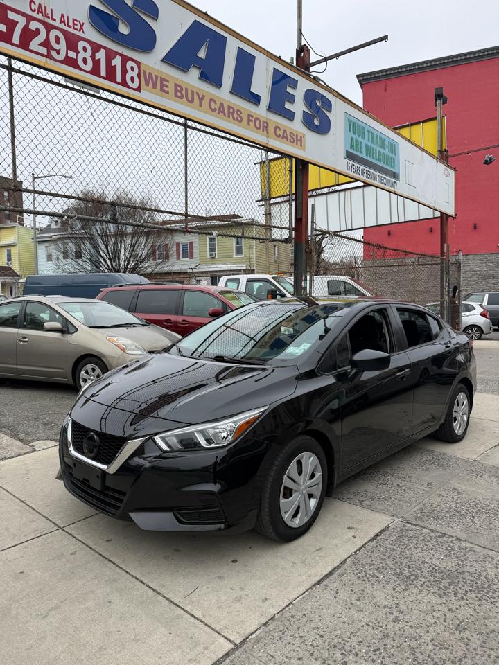 Nissan Versa S CVT 2021