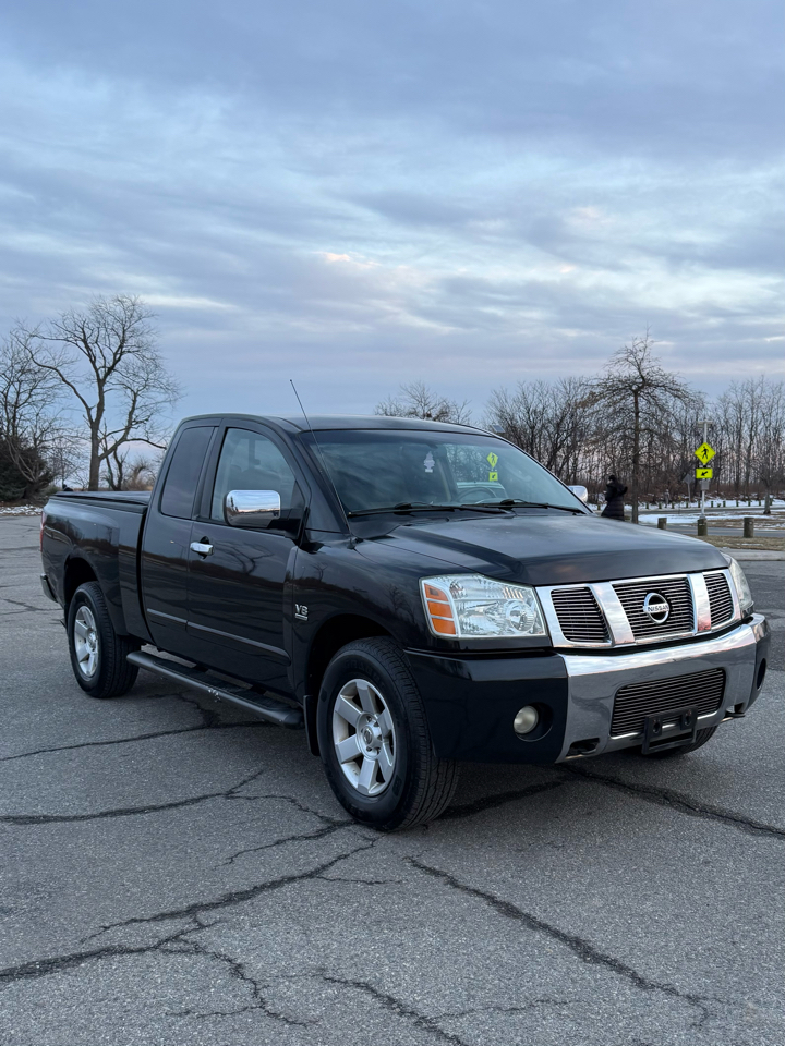 Nissan Titan LE King Cab 4WD 2004