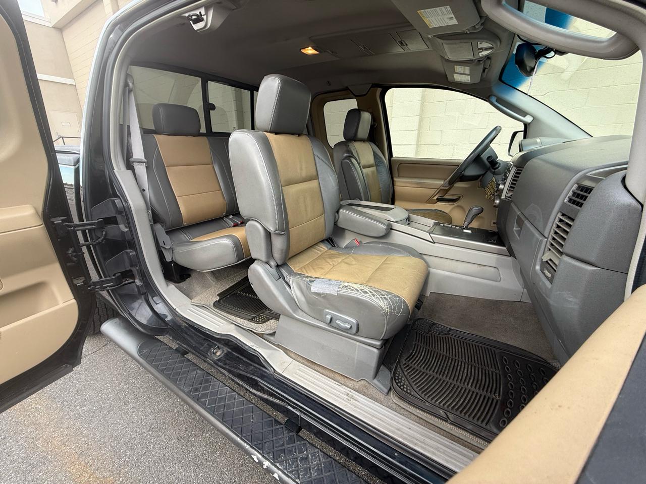 Nissan Titan LE King Cab 4WD 2004