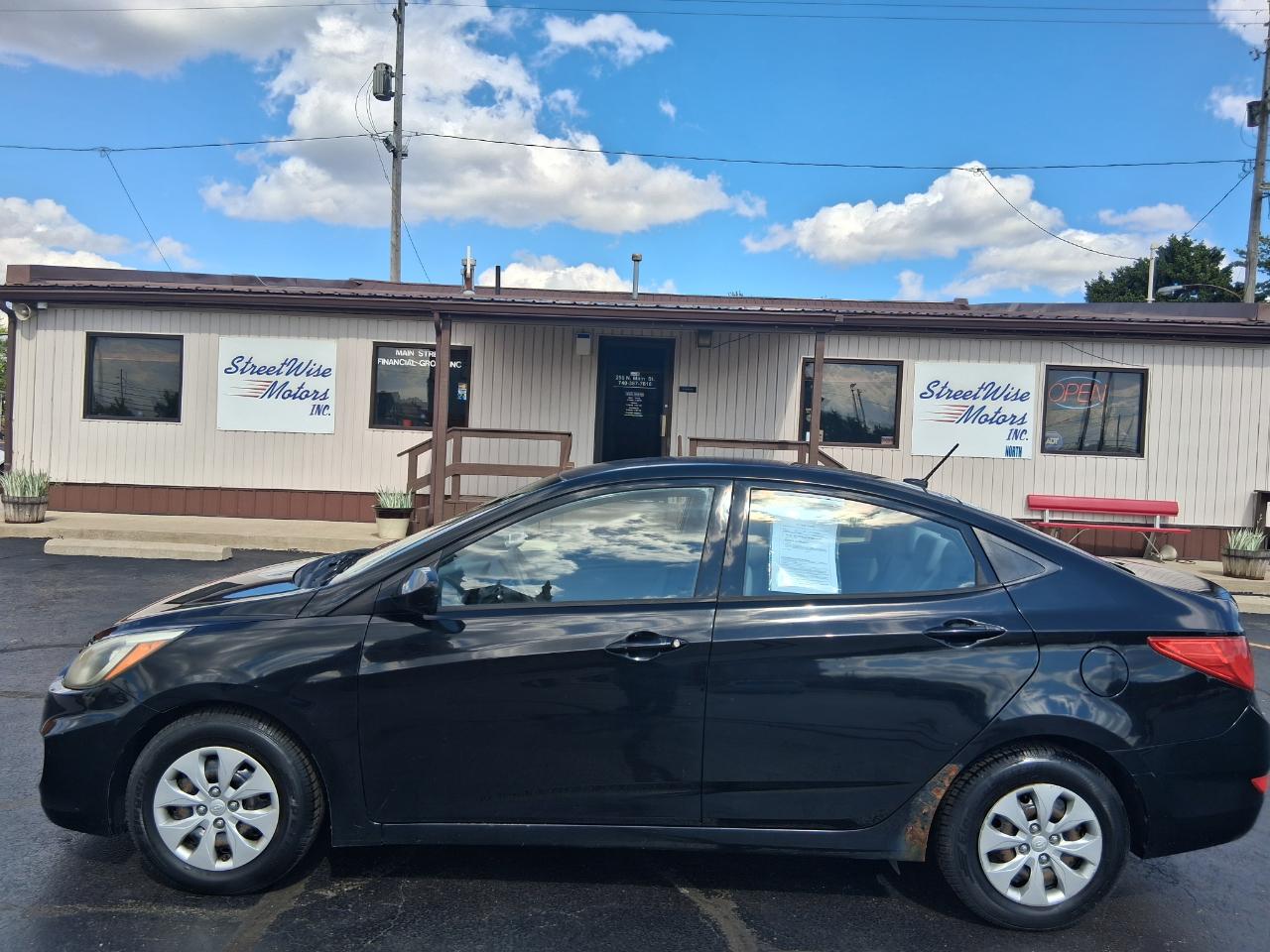 Hyundai Accent GLS 4-Door 6A 2015