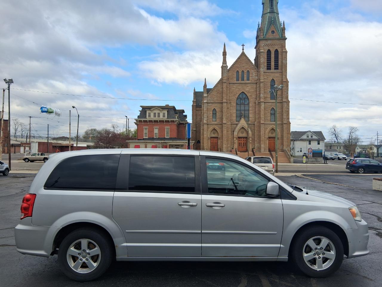 Dodge Grand Caravan Mainstreet 2011